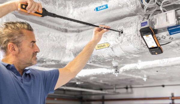 Testo 400 air flow kit with hot wire probe